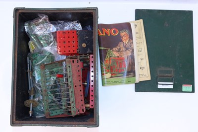 Lot 979 - Meccano Elektrikit electrical models gift set,...