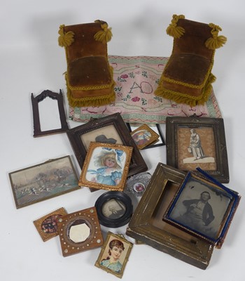 Lot 328 - A collection of dolls house furniture and...