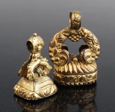 Lot 293 - A Victorian gilt metal and agate set fob seal...