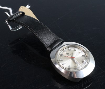 Lot 295 - A Tressa gent's steel cased automatic...