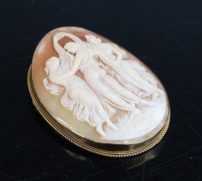 Lot 299 - A Victorian style carved shell cameo brooch...