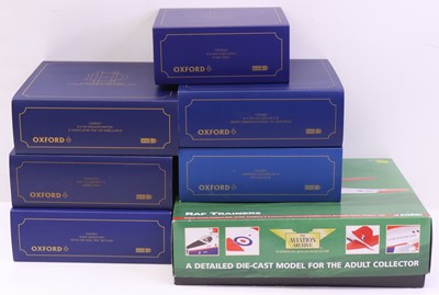 Lot 383 - Corgi Aviation Archive and Oxford Diecast,...