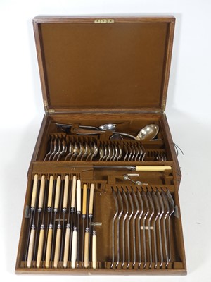 Lot 181 - A early 20th century oak Mappin and Webb...