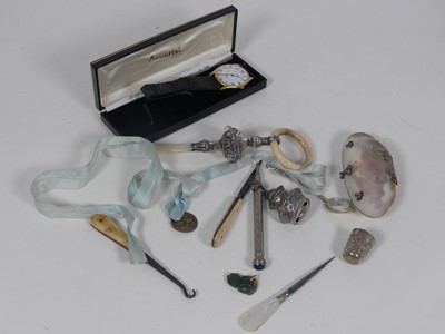 Lot 352 - A collection of items, to include a...