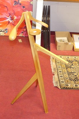 Lot 1242 - A beech valet stand