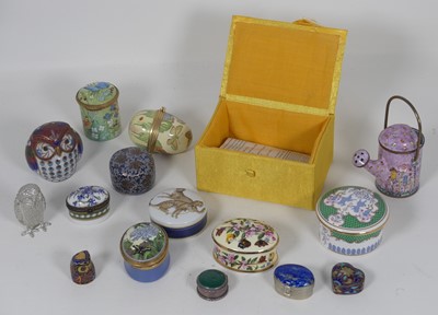 Lot 358 - A collection of boxes, to include a...