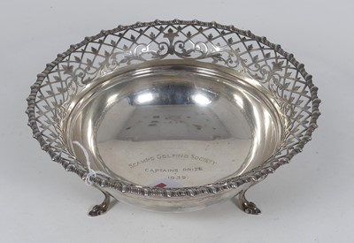 Lot 360 - A George VI silver bowl, having a gadrooned...