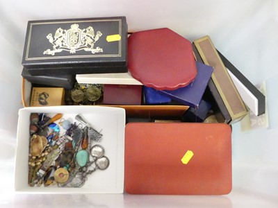 Lot 364 - A collection of costume jewellery, to include...
