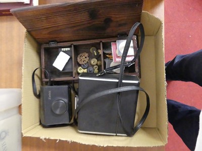 Lot 377 - A collection of items, to include military...