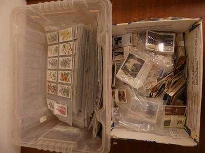 Lot 378 - A collection of trade cards to include,...