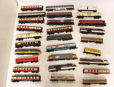 Lot 530 - One box of mixed 00 gauge locomotives and...