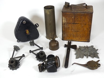 Lot 473 - A collection of metalware, to include an early...