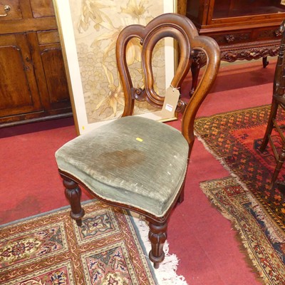 Lot 1290 - A mid-Victorian mahogany framed spoonback...