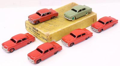 Lot 639 - Dinky Toys 139a original trade box containing...