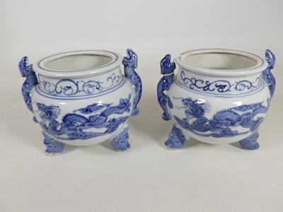 Lot 408 - A pair of contemporary Chinese porcelain...
