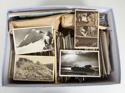 Lot 419 - A collection of postcards, 20th century, to...