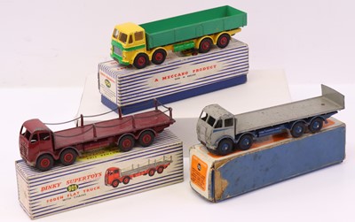 Lot 671 - Dinky Toys group of 3 haulage diecasts to...
