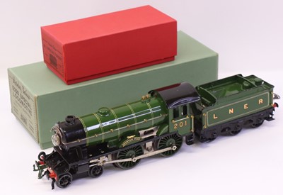 Lot 45 - 1936-41 Hornby 0-gauge E220, 20v AC, 4-4-0...