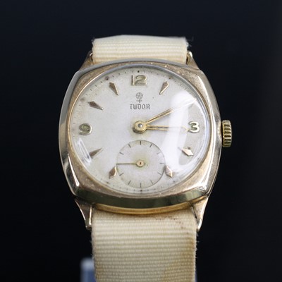 Lot 150 - A 9ct yellow gold Rolex Tudor manual wind...
