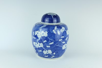Lot 60 - A Chinese blue and white ‘cracked ice and...