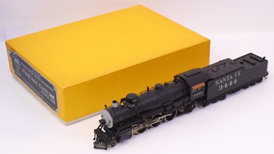 Lot 454 - An AHM HO gauge American Outline 4-6-2 Class...