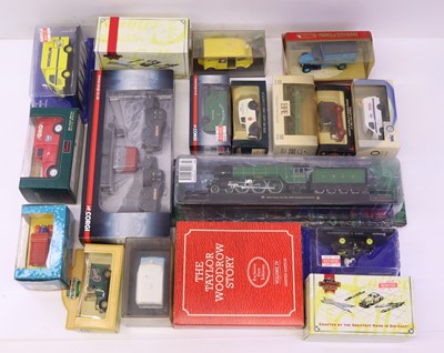 Lot 80 - A tray containing modern issue diecast to...