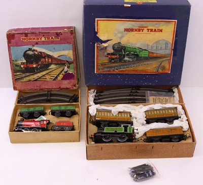 Lot 88 - Two Hornby 0 gauge sets to include an M1 set...