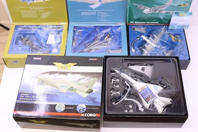 Lot 378 - Corgi Aviation Archive 1/72 scale group of...