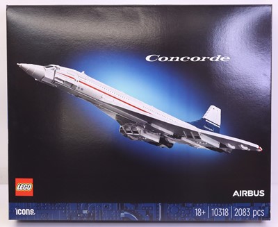 Lot 438 - Lego Icons No. 10318 Concorde Airbus factory...