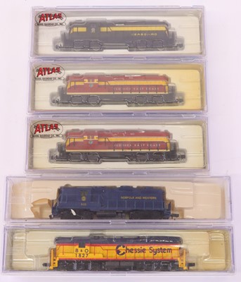Lot 293 - Three N gauge American Outline locomotives to...