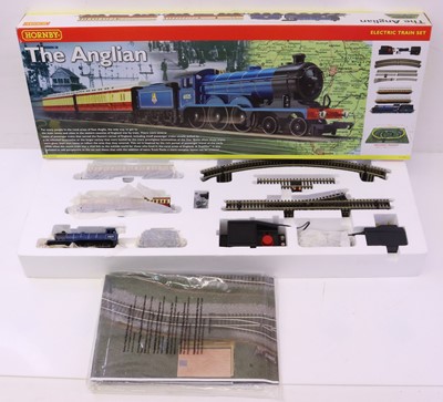 Lot 192 - A Hornby 00 gauge The Anglian train set...