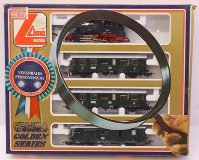 Lot 230 - Lima H0 gauge Golden Series train pack,...
