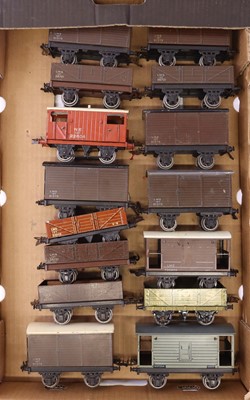 Lot 111 - One tray containing various Bassett Lowke and...