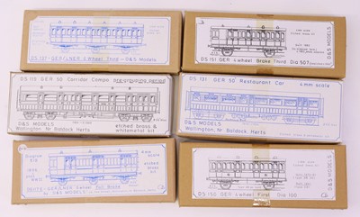 Lot 484 - Six 00 gauge D&S Danny Pinock GER coach kits...