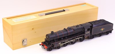 Lot 193 - 0 gauge finescale kit built Stainer Black 5...