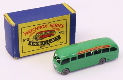 Lot 737 - Matchbox Lesney No.21 Bedford Duple Luxury...