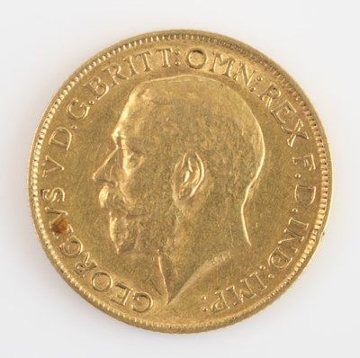 Lot 293 - Great Britain, 1913 gold full sovereign,...