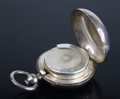 Lot 187 - An Edwardian silver sovereign case, of plain...