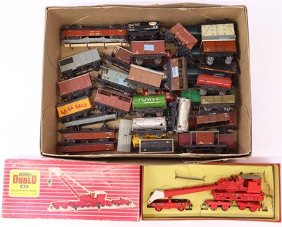 Lot 357 - Hornby-Dublo breakdown crane and goods wagons....