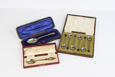 Lot 281 - A cased Elizabeth II silver-gilt coronation...