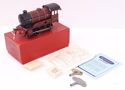 Lot 71 - Hornby 0-gauge clockwork post-war No.501 0-4-0...