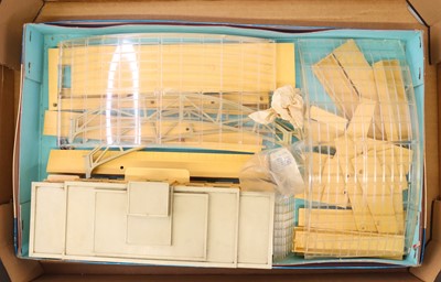 Lot 424 - A part assembled Hornby-Dublo No.5083 Terminal...