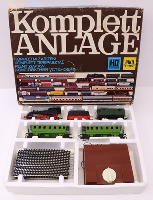 Lot 225 - Piko HO complete set comprising 0-4-0 tank...
