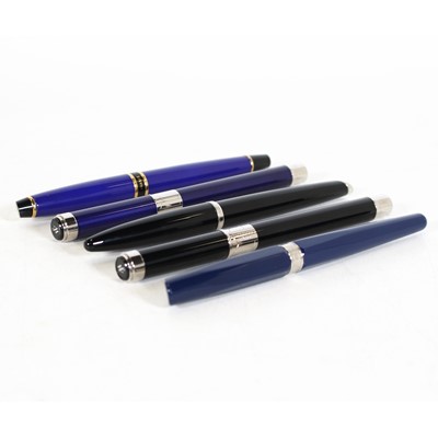 Lot 427 - Four Waterman of Paris fountain pens,...