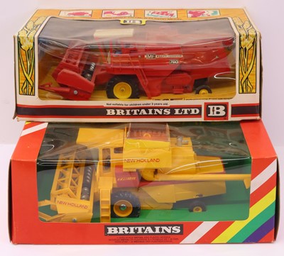 Lot 897 - Britains 1/32nd scale group of 2 farming...