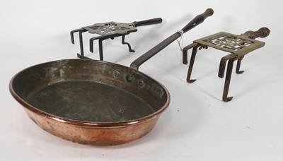 Lot 78 - A 19th century copper frying pan, having a...