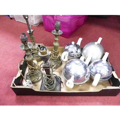 Lot 139 - A pair of reproduction gilt metal table lamps,...