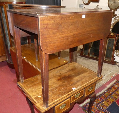Lot 1170 - An early 19th century mahogany pembroke table...