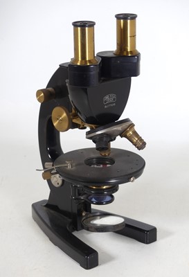 Lot 116 - A Carl Zeiss Jena binocular microscope,...