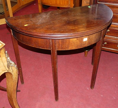 Lot 1259 - An early 19th century mahogany D-shaped...